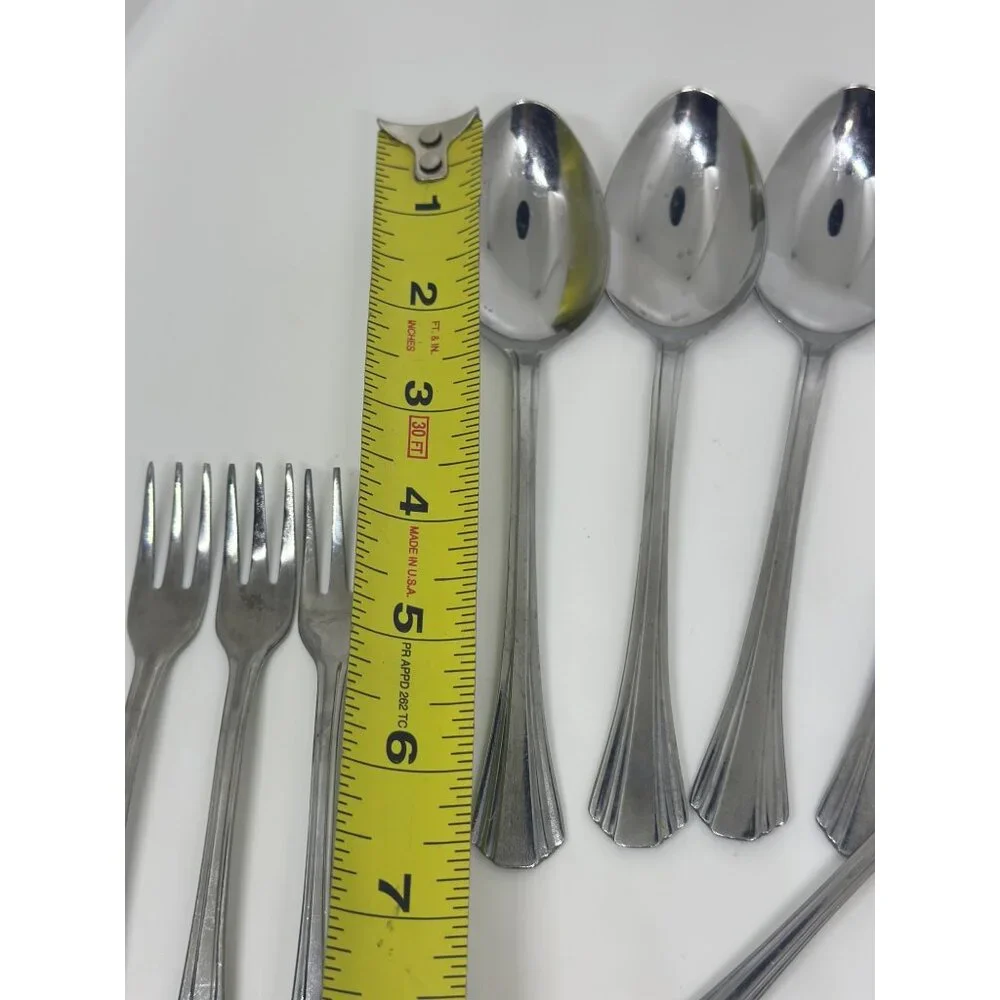 VTG Ambridge‎ Stainless Flatware Set of 12 | Classic Pattern Silverware USA Made